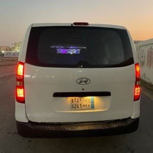 باص بضاعه h1 ديزل