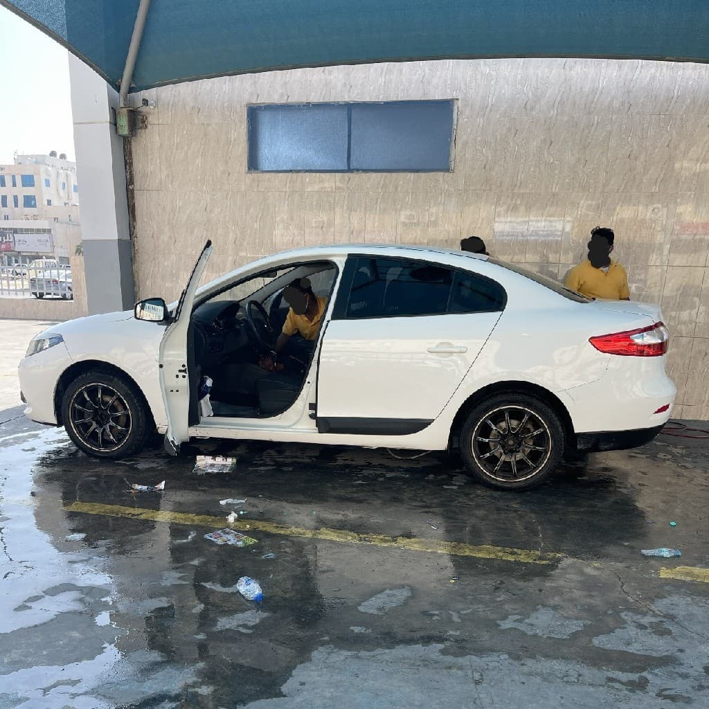 للبيع فلوانس ٢٠١٤