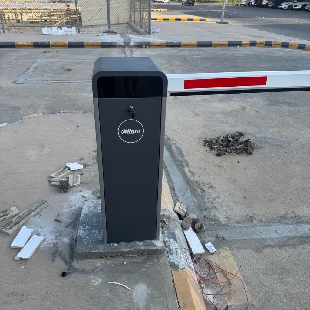 بوابات دخول وخروج السيارات إيطالي صييني