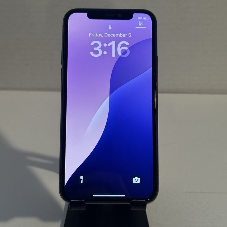 ايفون 11 اسود 256gb