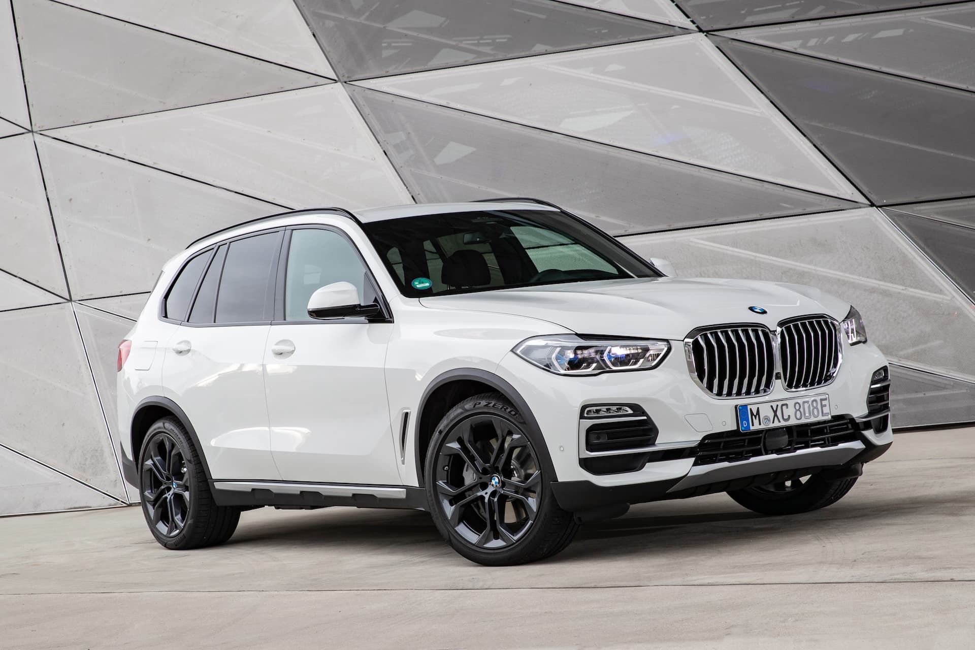 X5 2017 - ممشى 30 ألف