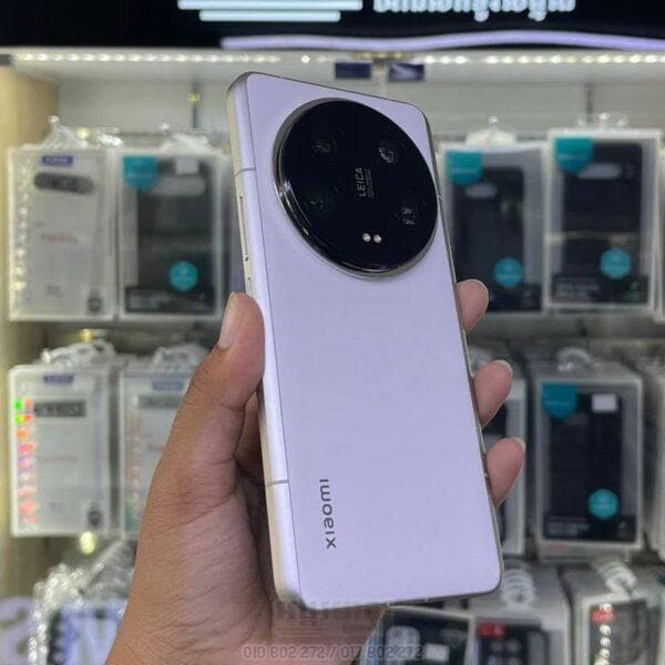 Xiaomi 14 Ultra - نظيف