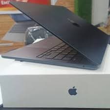 ماك بوك اير M3 - متوفر
