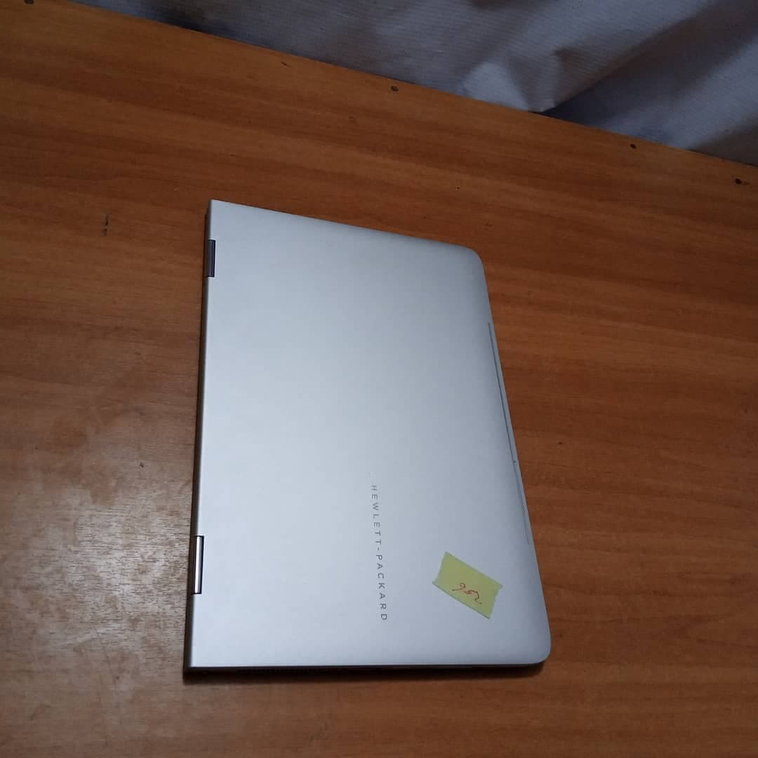 لابتوب HP Spectre x360 - عرض خاص