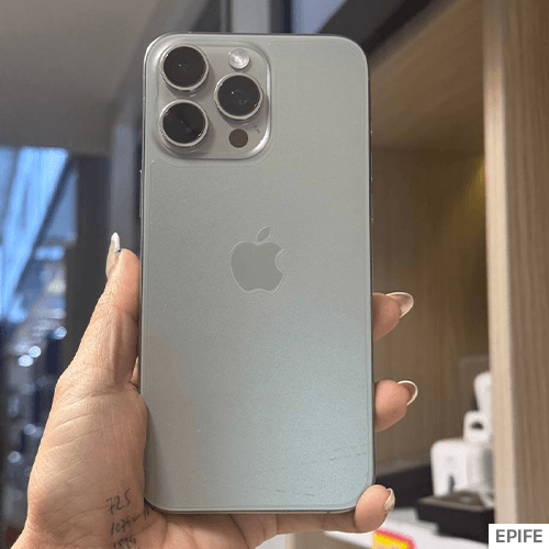 iPhone 15