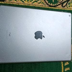 ايباد الجيل السابع نضيف