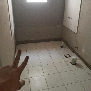 صنايعي سيراميك ورخام وفني في تركيب البورسلين
