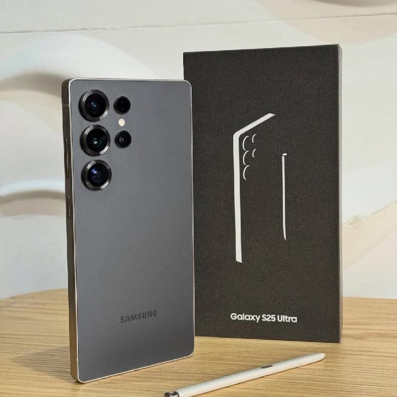 Samsung S25 Ultra 512GB RAM 12GB full Box Conditio