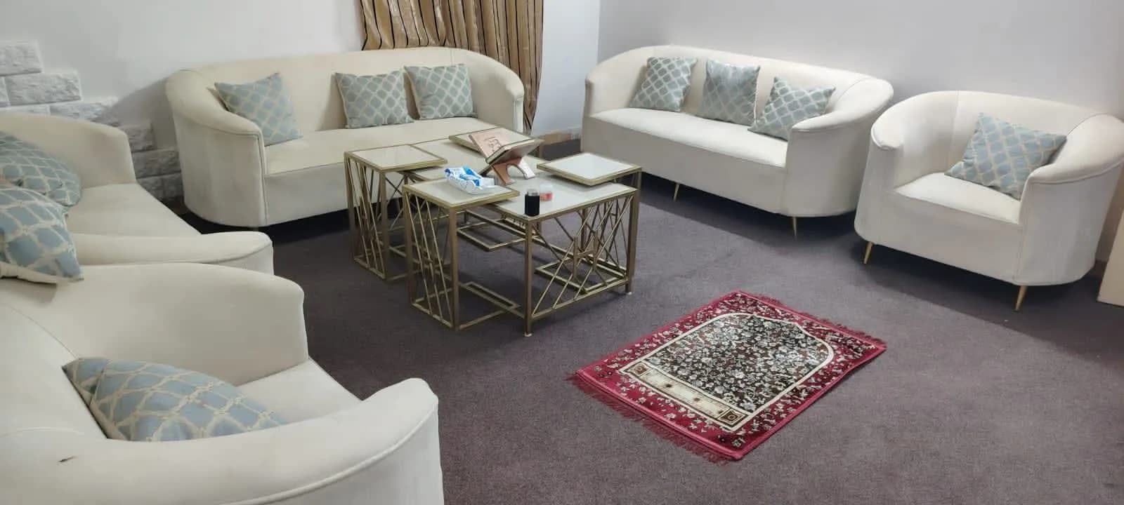 دينا طش الأثاث القديم بالرياض 0َ507019022