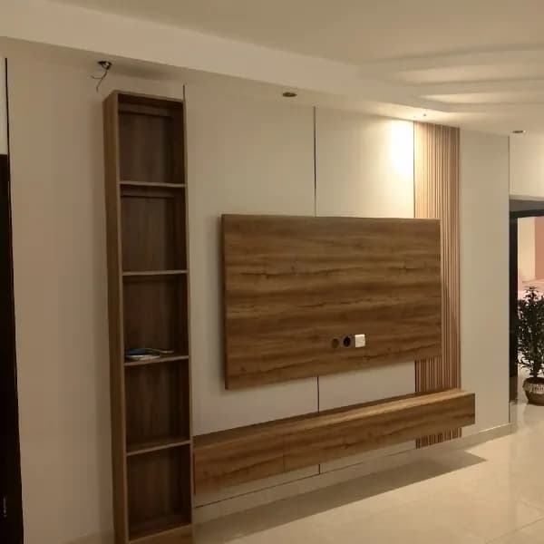 Interior and exterior decor master - gypsum, painting, ceilings