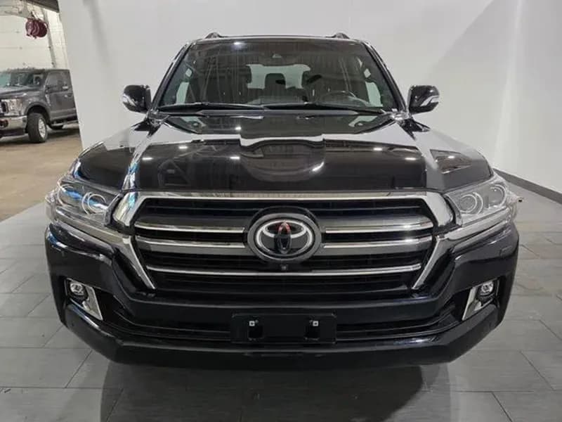 Toyota Land Cruiser 2021 مستعمل ستاندر