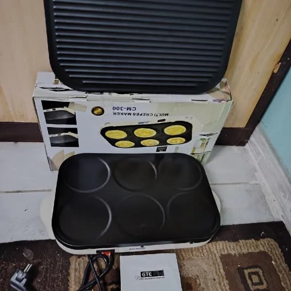 جريل كهربائي 1200وات للشوي وايضا عمل الفطائر جديد