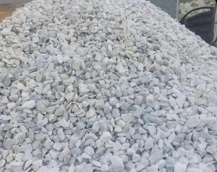 مورد مواد بناء: رمل وبحص