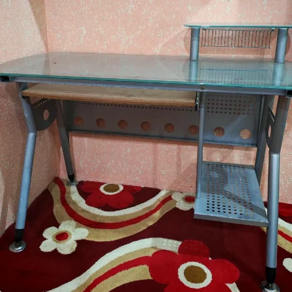 Glass table