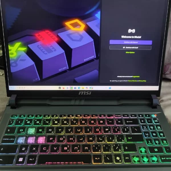 لاب توب msi كسر زيرو ضمان اكسترا سنتين بالفاتوره