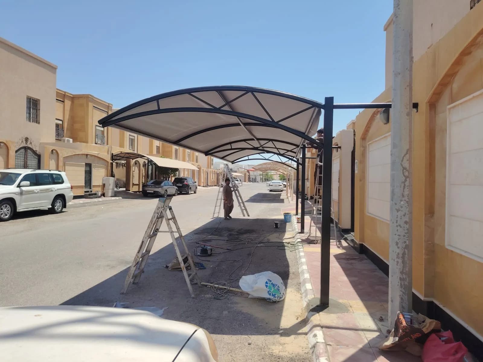 جميع انواع الحداده مظلات سواتر الدمام 0578256832