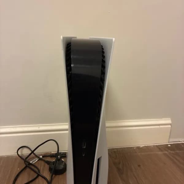 PS5 Disc for sale | Very clean | Without controller | 1500 ⃁