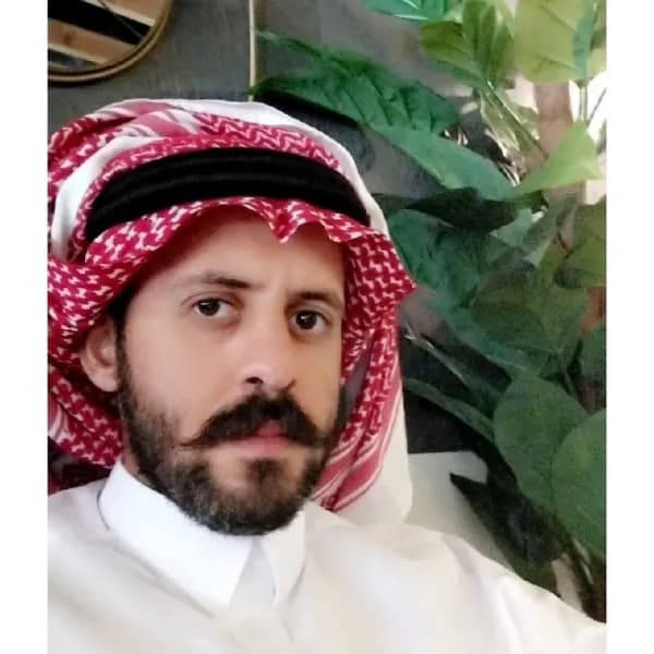 باحث عن العمل سواق أو محاسب