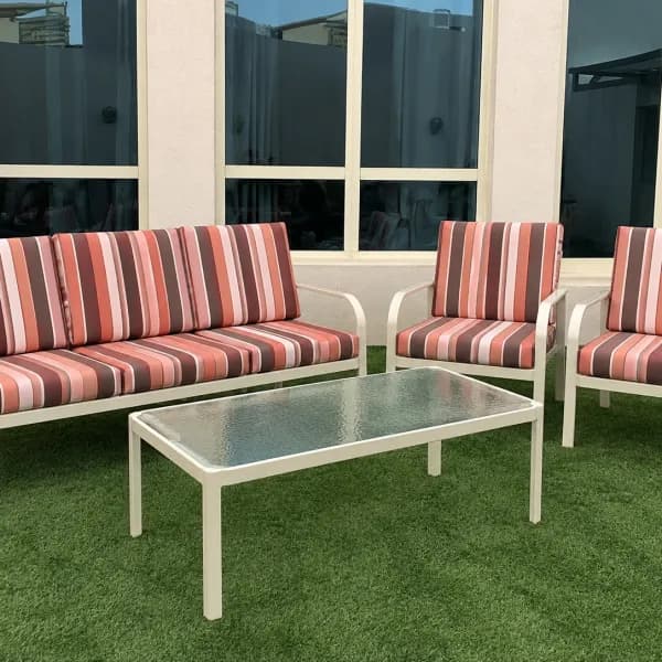 Garden set for five people