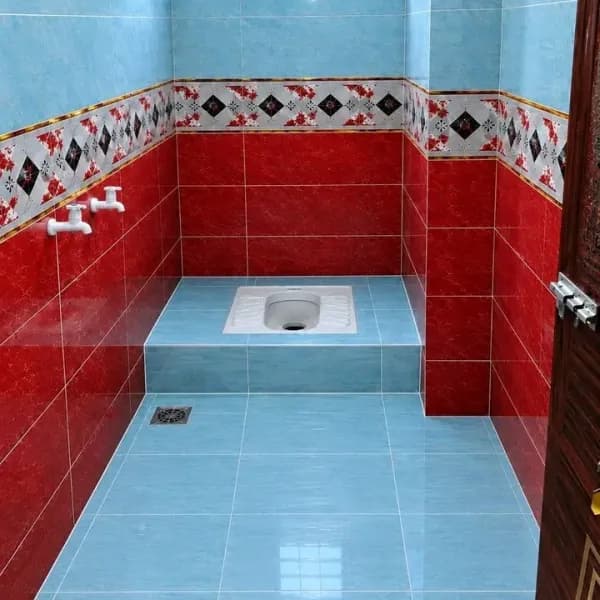 أعمال البلاط والسيراميك