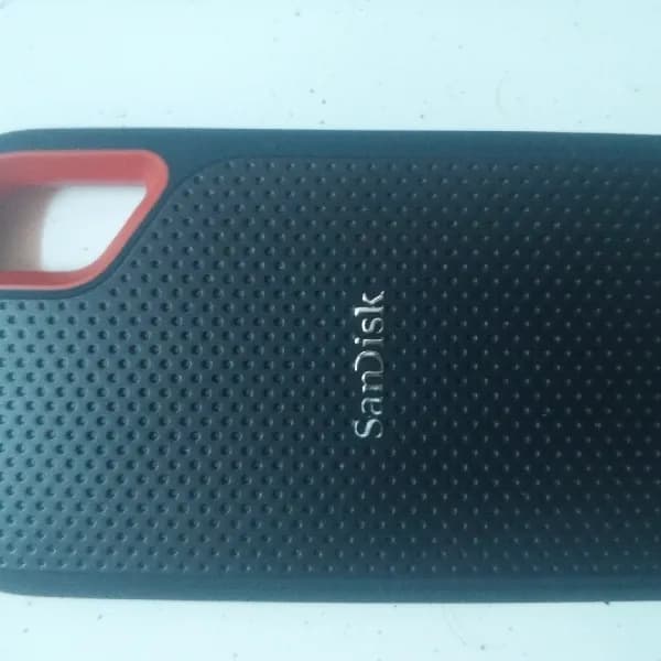 External used SSD 1TB SanDisk