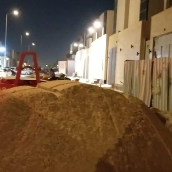 مبسط رمل واسمنت وبلك