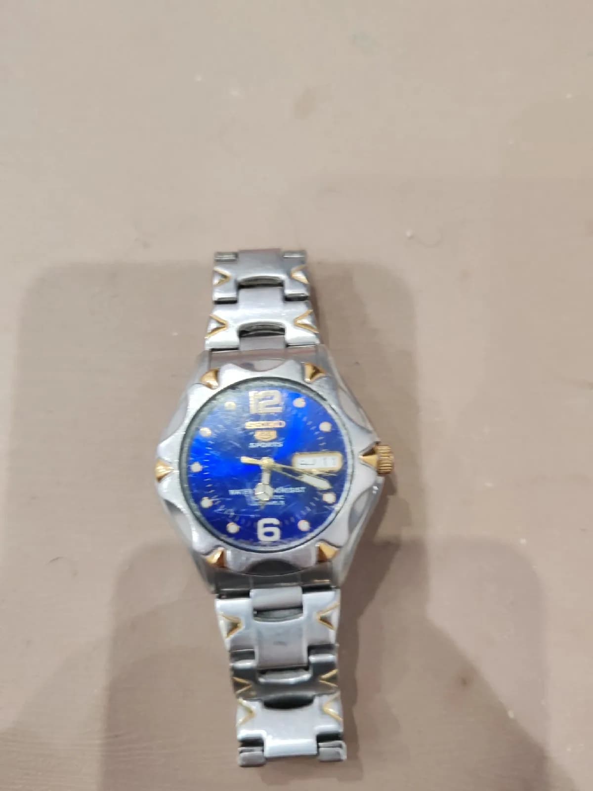 للبيع ساعة سيكو 5 سبورتس أوتوماتيك كلاسيكية (Seiko