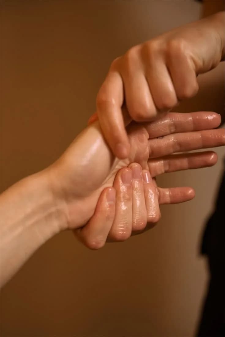 مساج تايلندي وسويدي