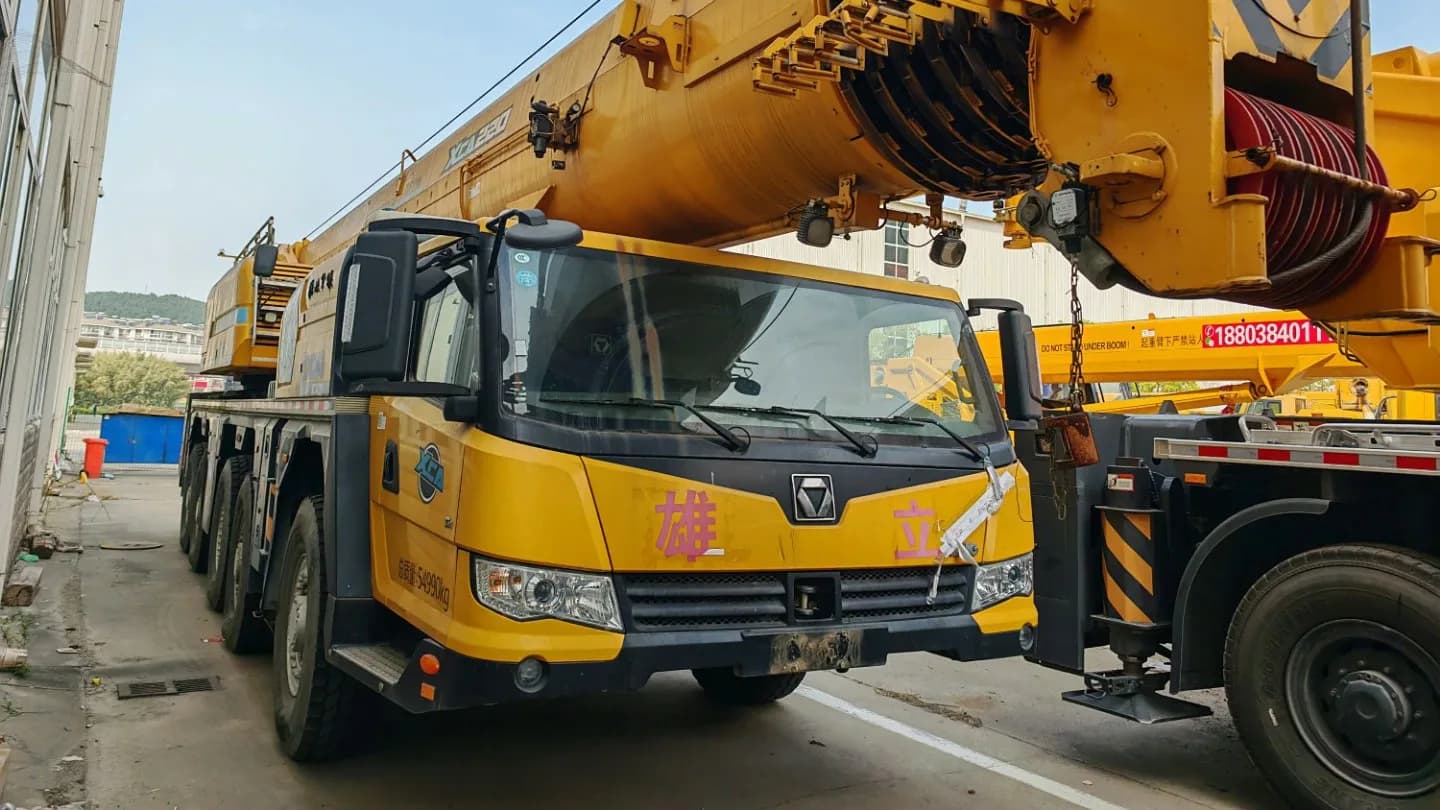 كرينات للإيجار الدمام — رافعات متحركة بكل الحمولات